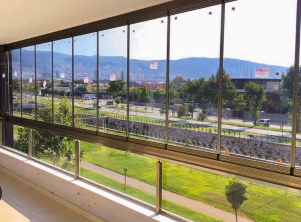 Katlanır Cam Balkon Sistemi